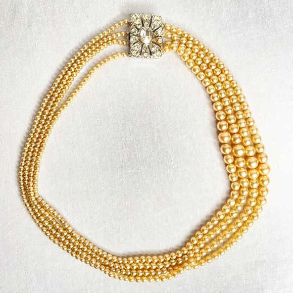 Layered Graduated Necklace Pearlesque Beads With Clear Rhinestones Clasp - Picture 4 of 13